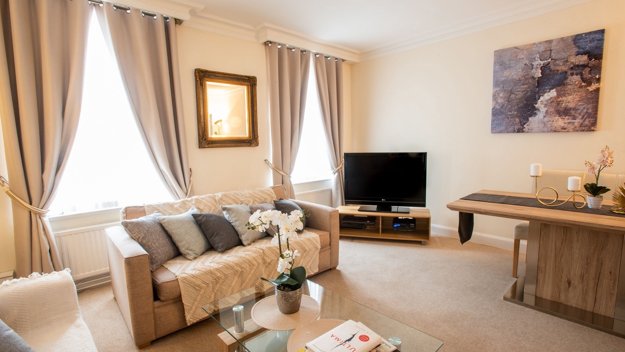 Photo of Livingroom in Mayfair
