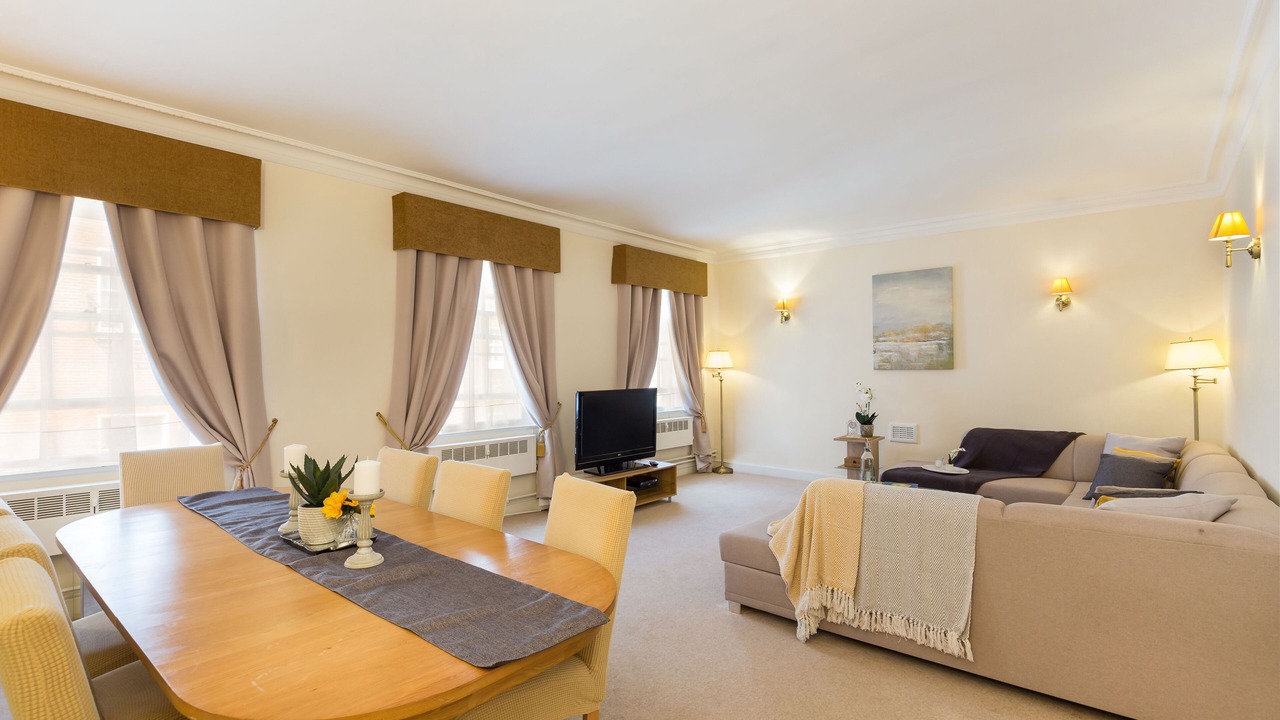 Photo of Bedroom in Mayfair