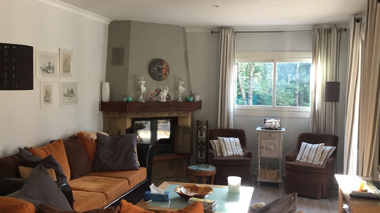 Photo of Livingroom in Saint-Siffret