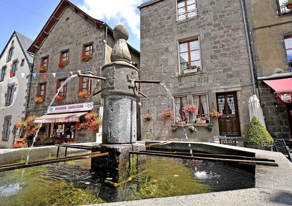 Photo of Others in Besse-et-Saint-Anastaise
