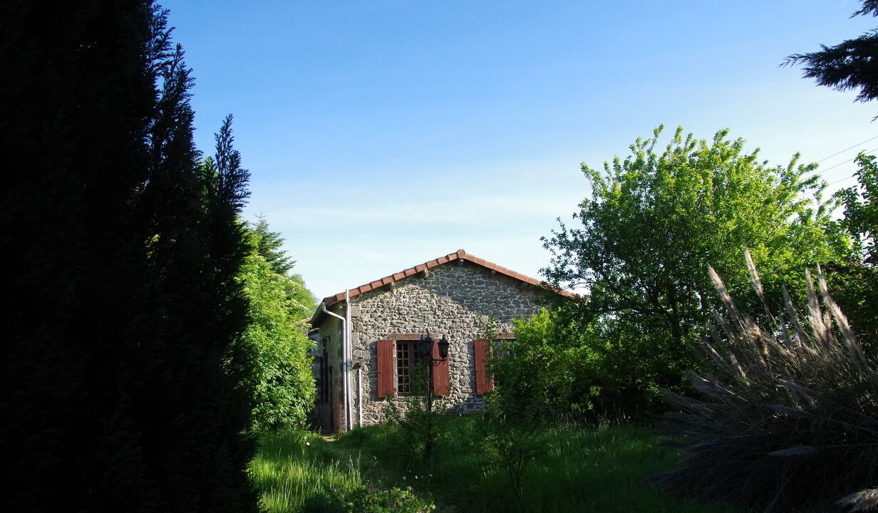 Photo of Outdoor in Busserolles