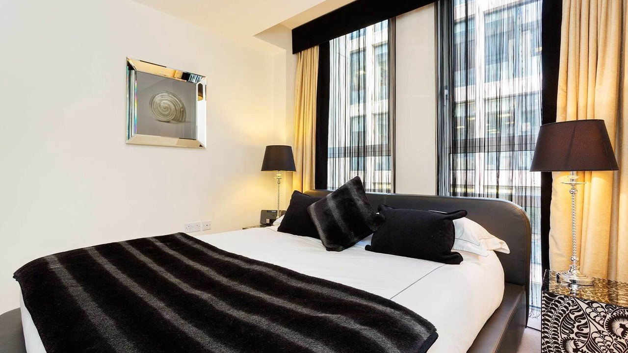 Photo of Bedroom in St Luke's