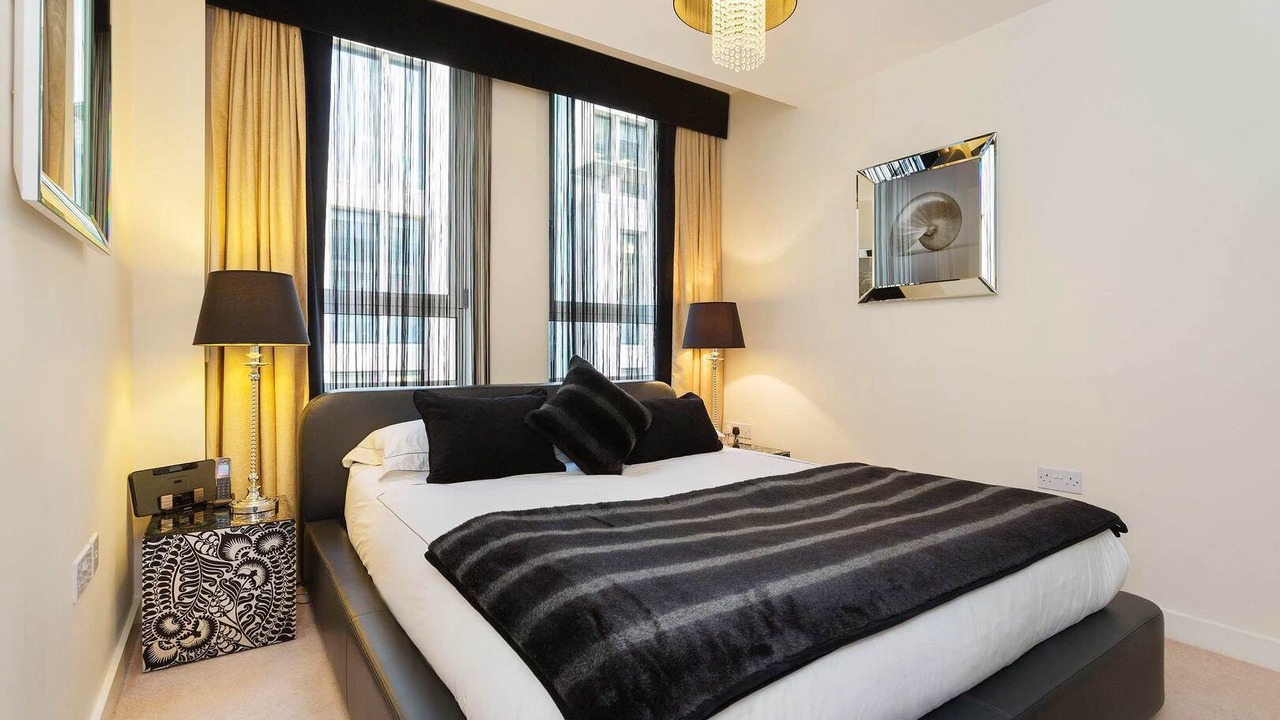 Photo of Bedroom in St Luke's