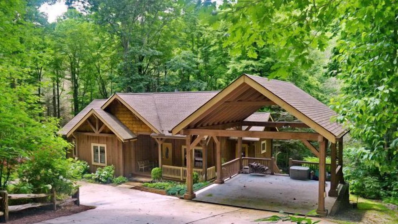Photo of Outdoor in Sapphire