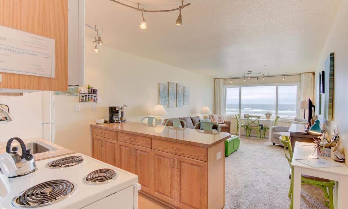 Photo of Others in Lincoln City