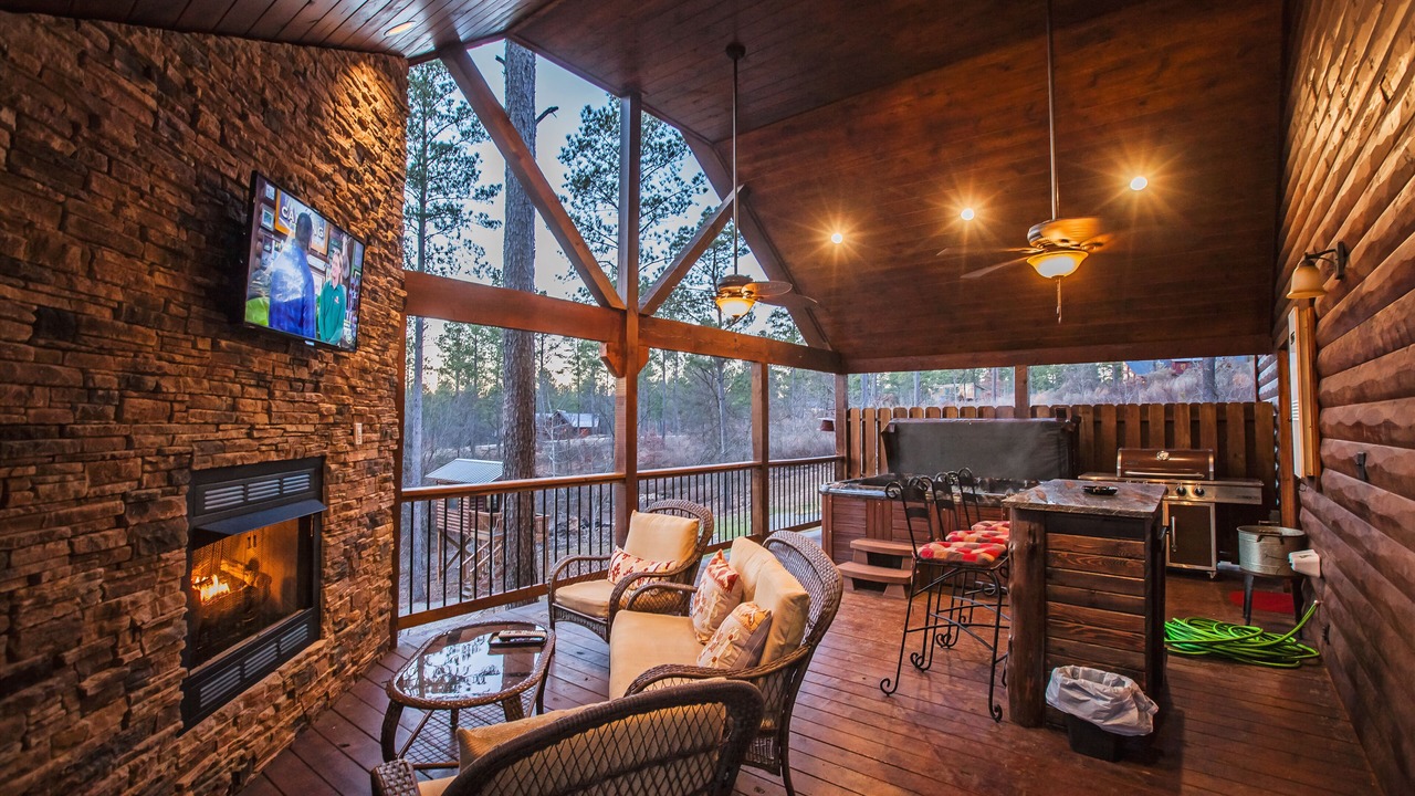 Photo of Outdoor in Golden