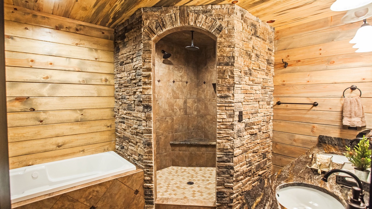 Photo of Bathroom in Golden