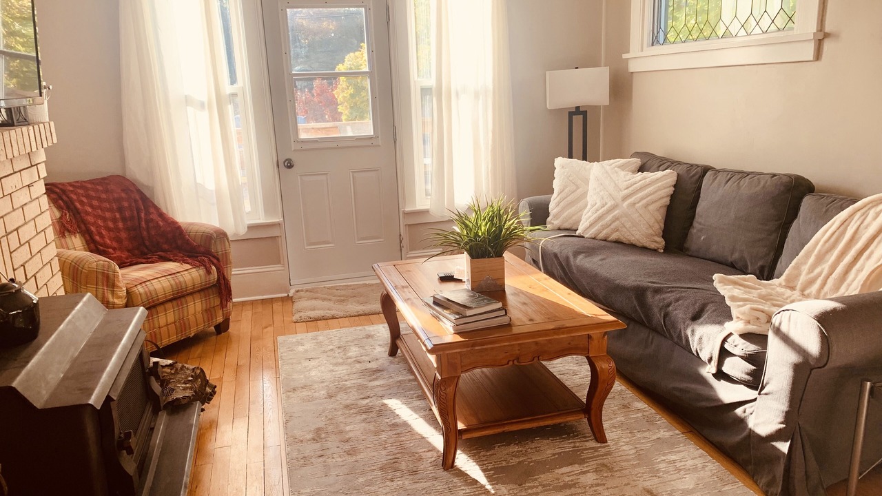 Photo of Livingroom in Wolfville