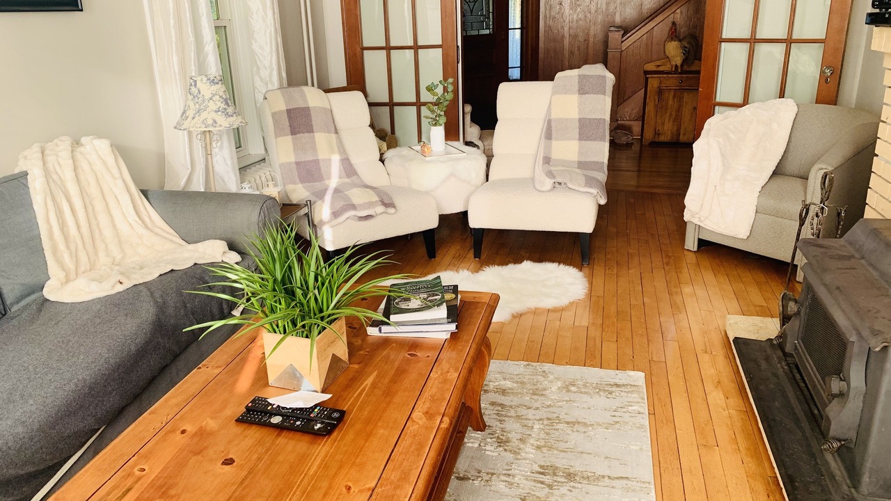 Photo of Livingroom in Wolfville