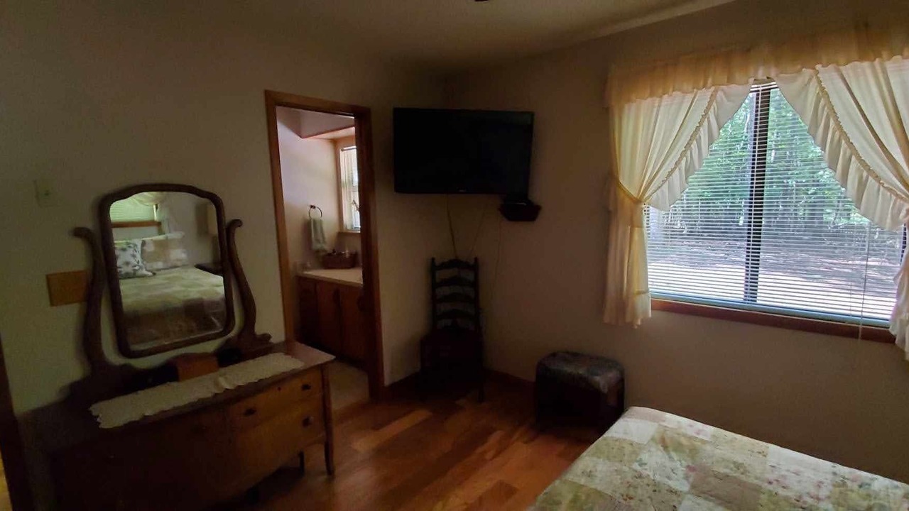 Photo of Others in Murphy