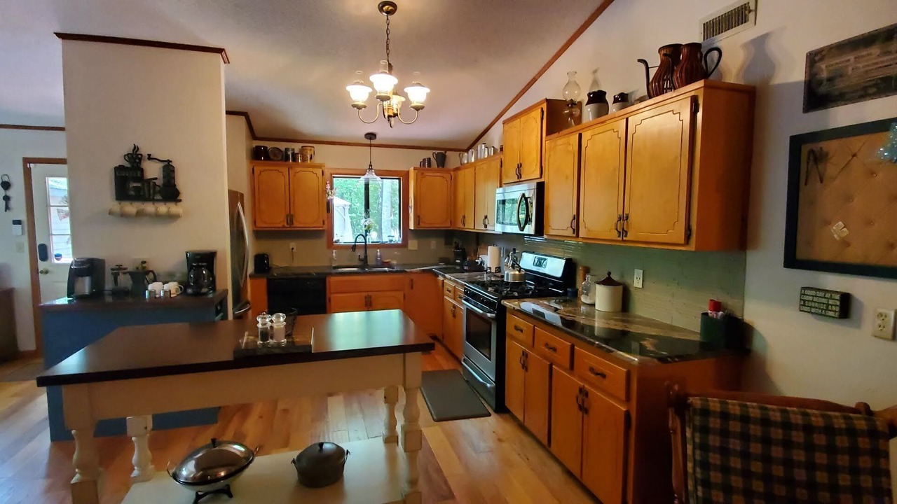 Photo of Others in Murphy