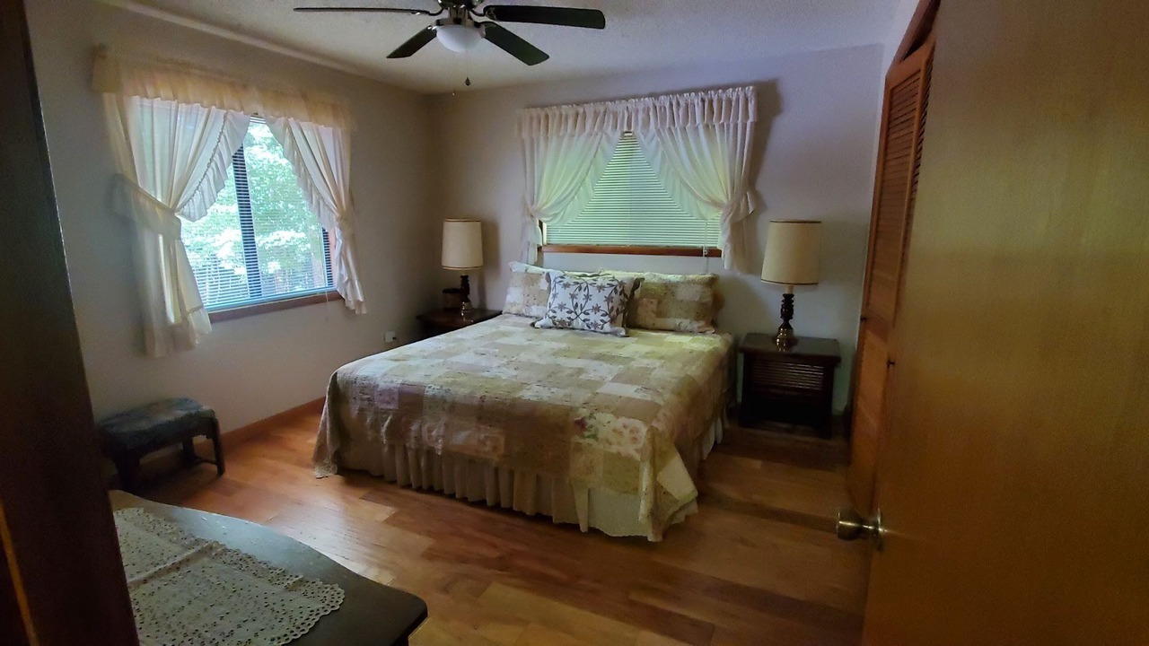 Photo of Others in Murphy