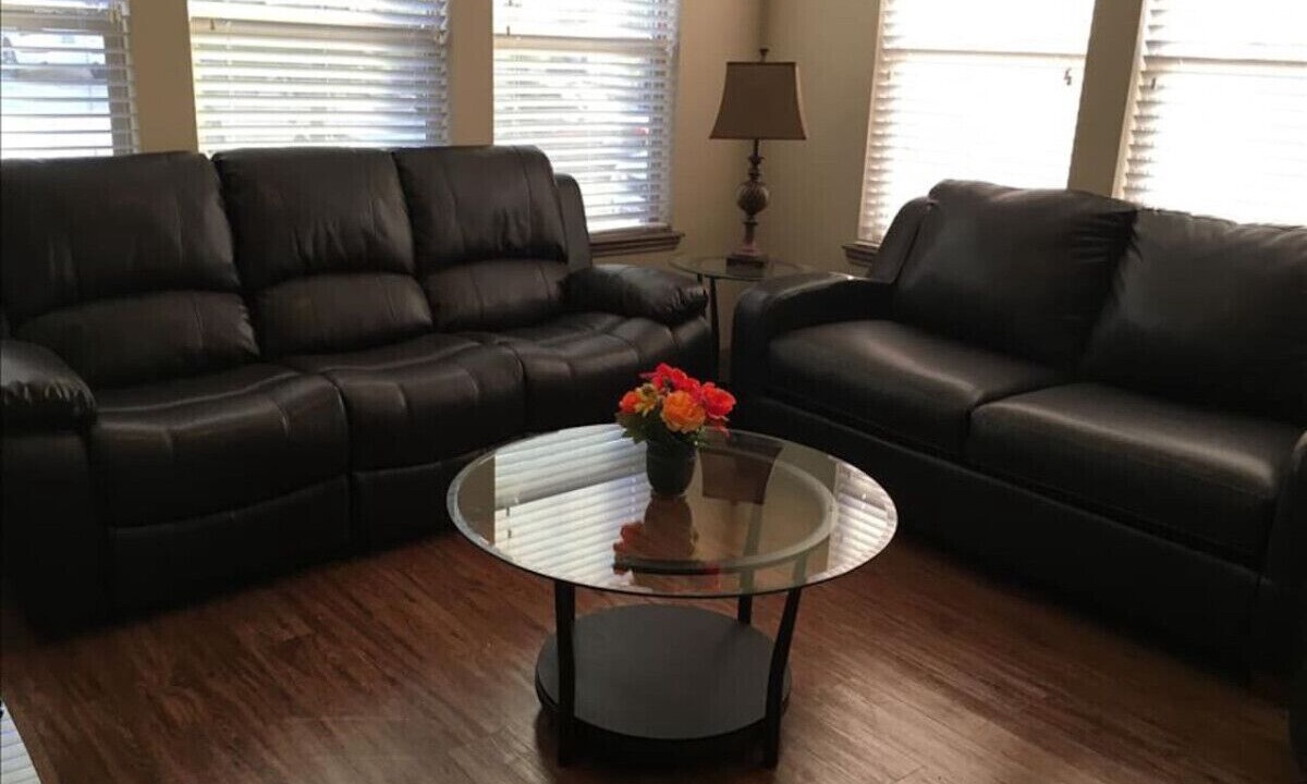 Photo of Livingroom in Grogan's Mill