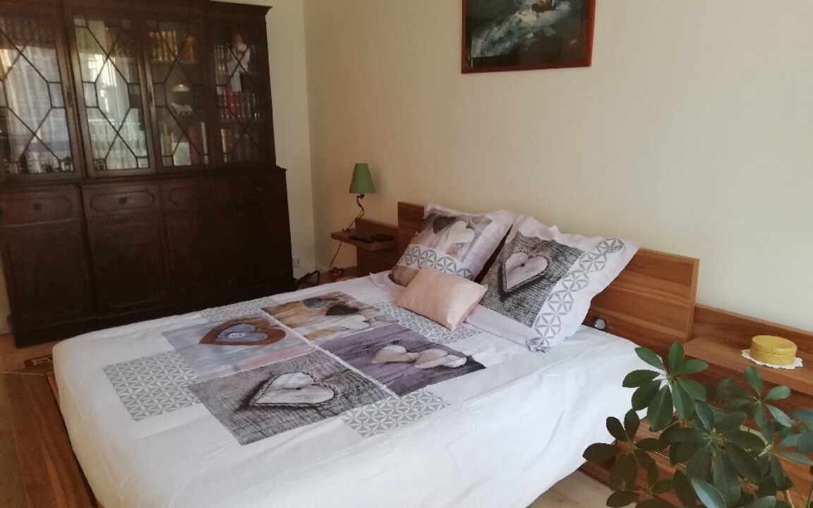 Photo of Bedroom in Saint-Fargeau
