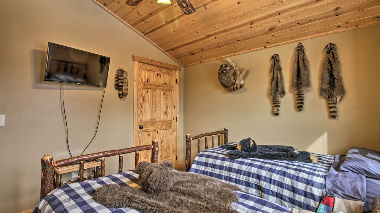 Photo of Bedroom in Emily