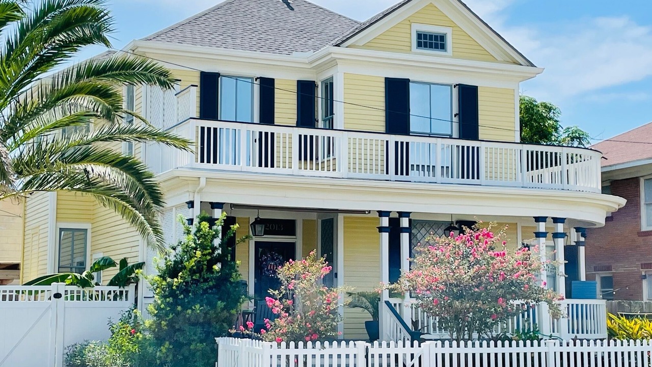 Photo of Others in Galveston