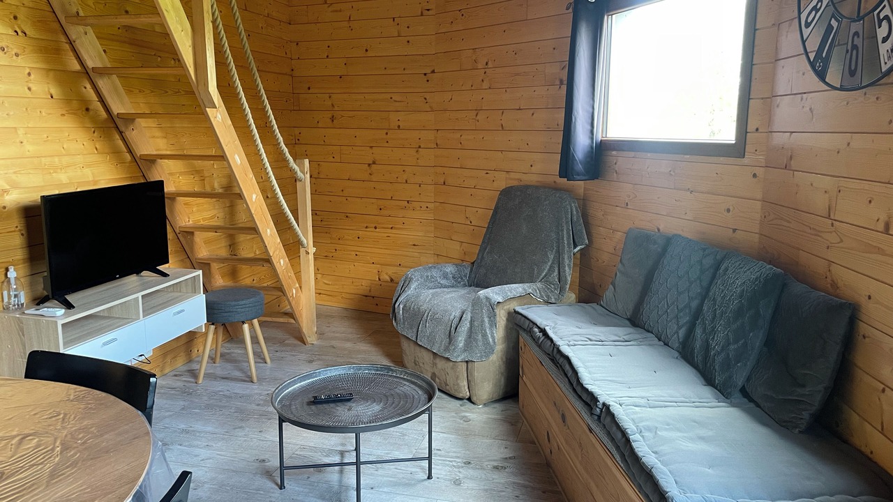 Photo of Livingroom in Saint-Martin-du-Fouilloux
