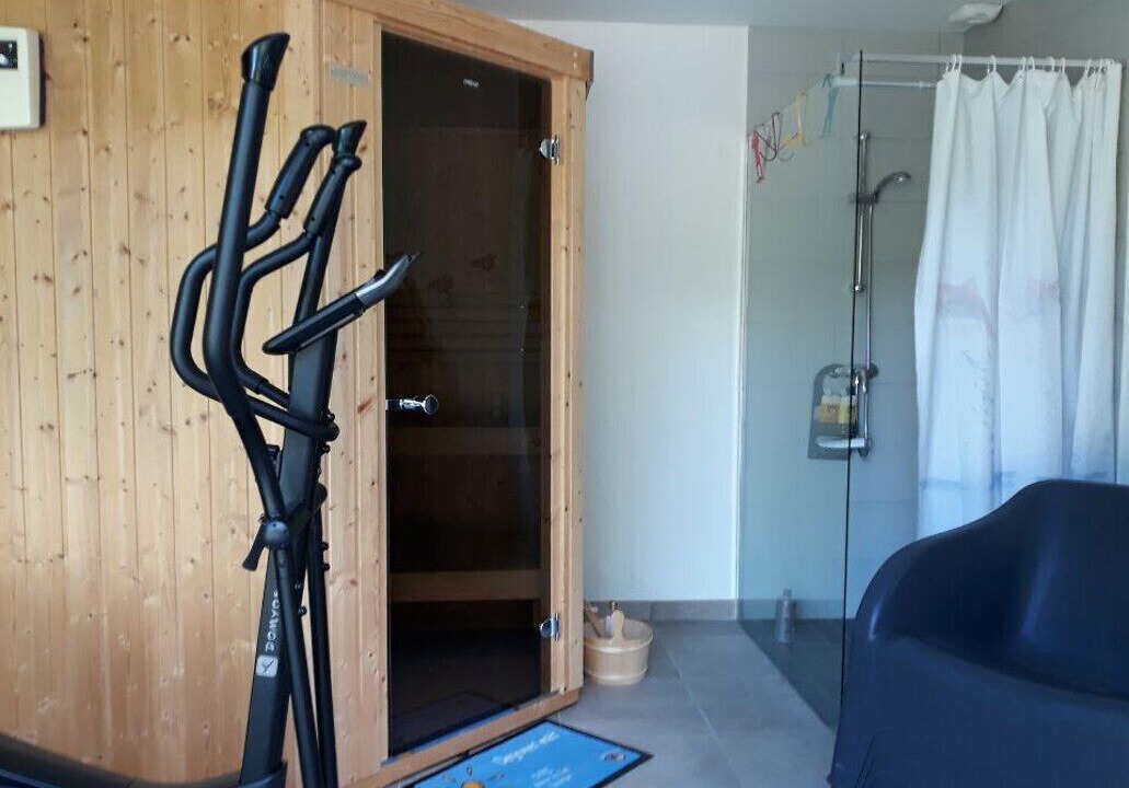 Photo of Others in Combrit