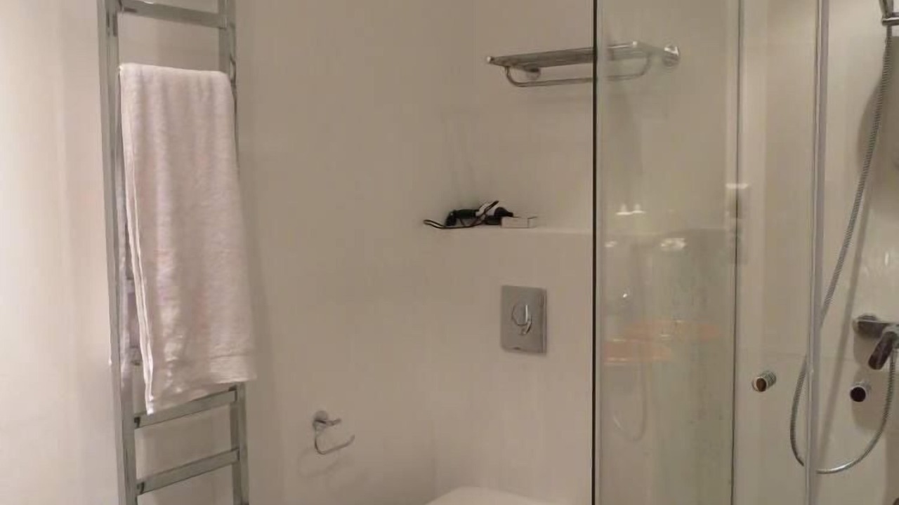 Photo of Bathroom in Savigny-les-Beaune