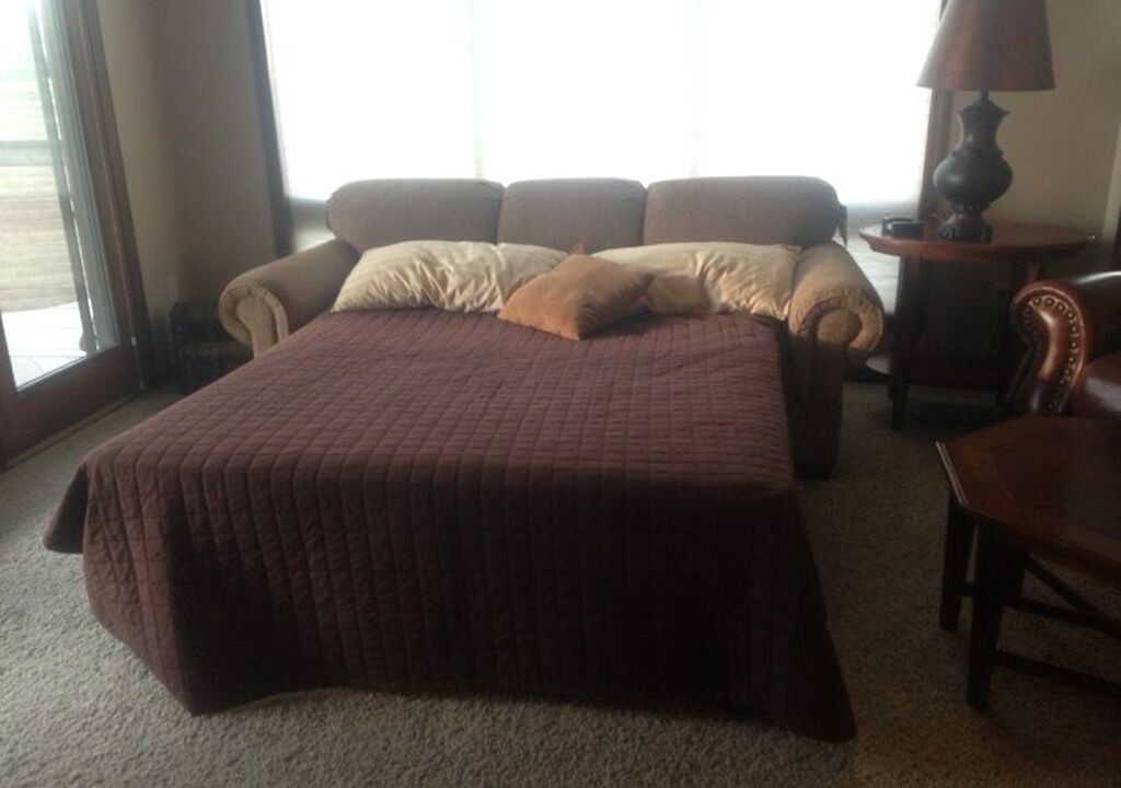 Photo of Bedroom in Arnolds Park