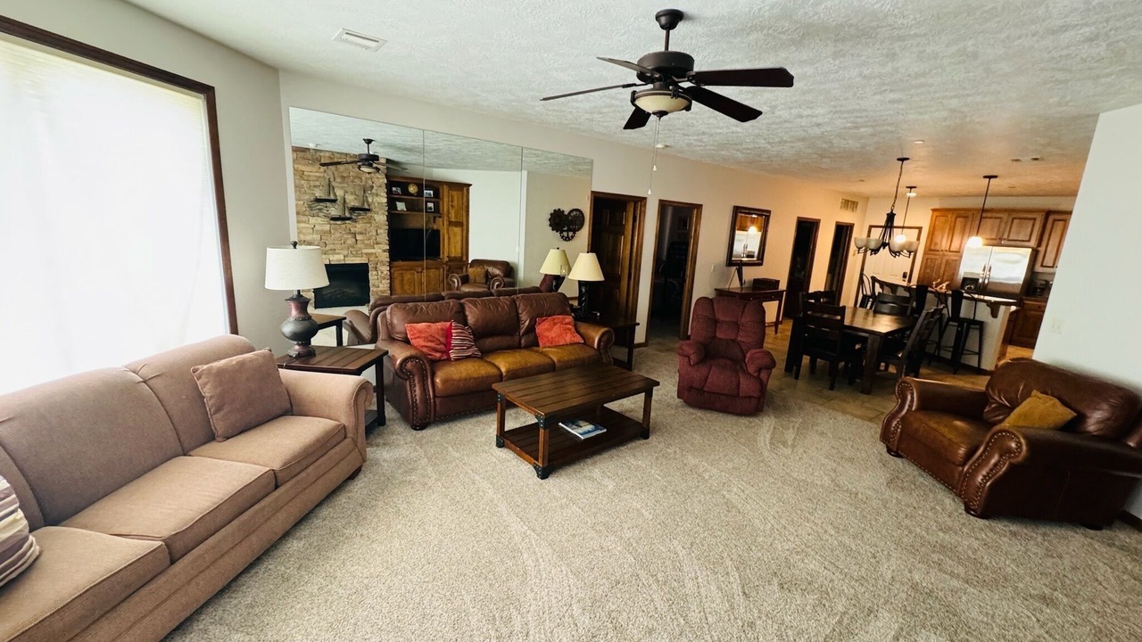 Photo of Livingroom in Arnolds Park