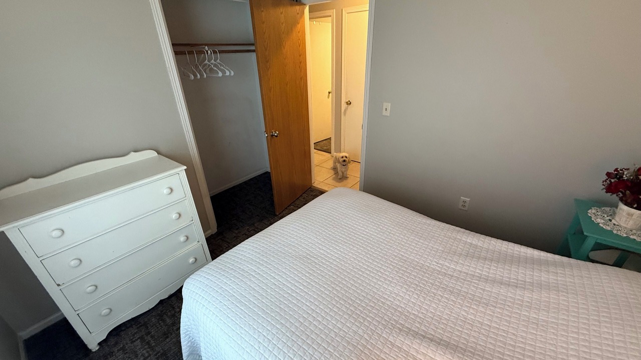 Photo of Bedroom in Urbandale