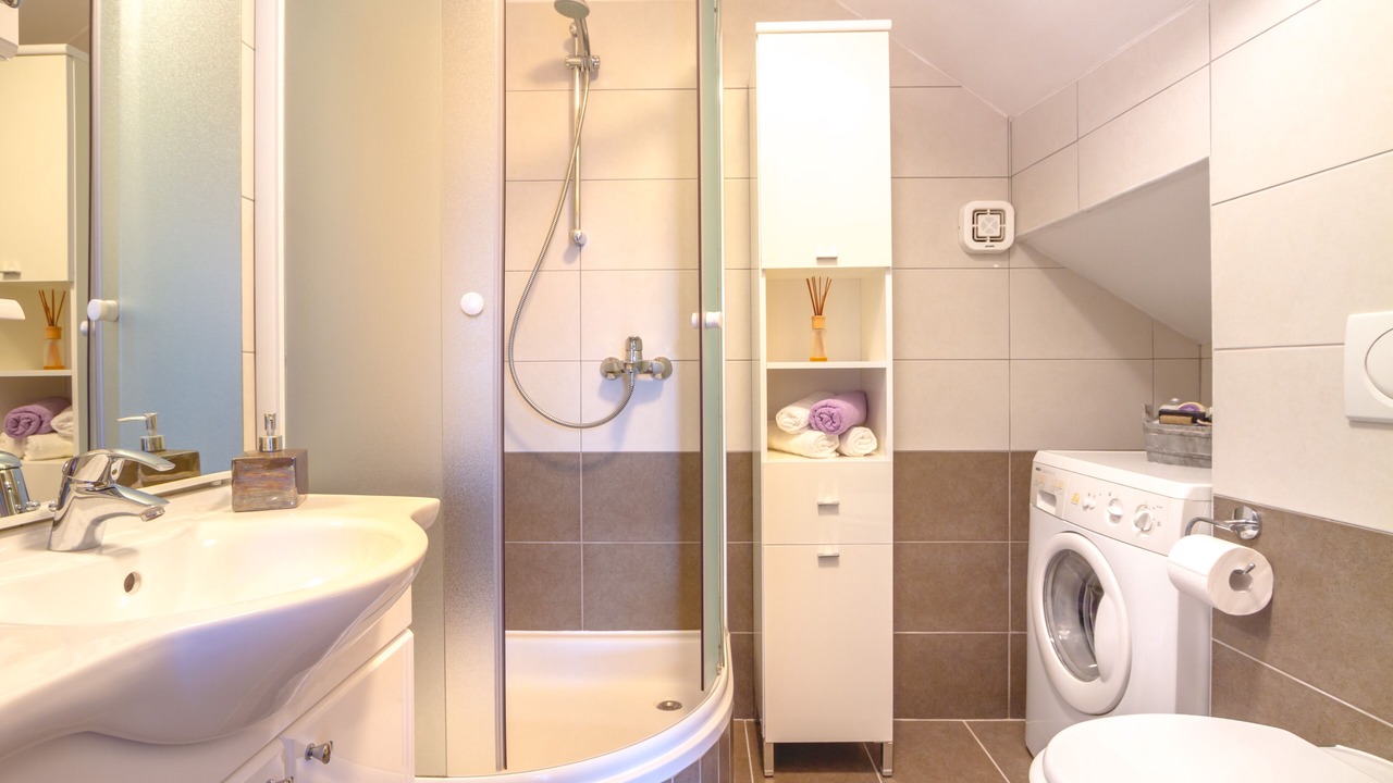 Photo of Bathroom in Grizane