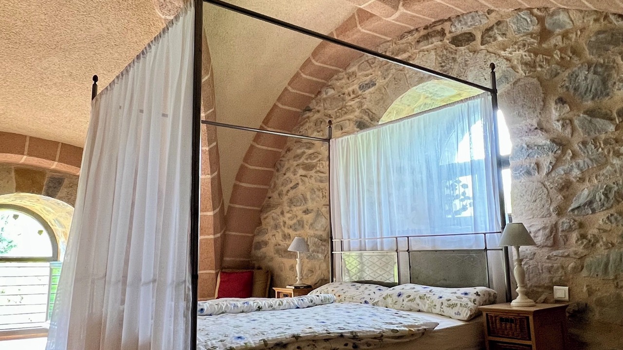 Photo of Bedroom in Castelnau-Durban