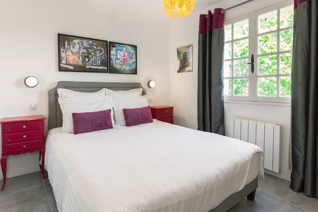 Photo of Bedroom in Villeneuve-les-Avignon