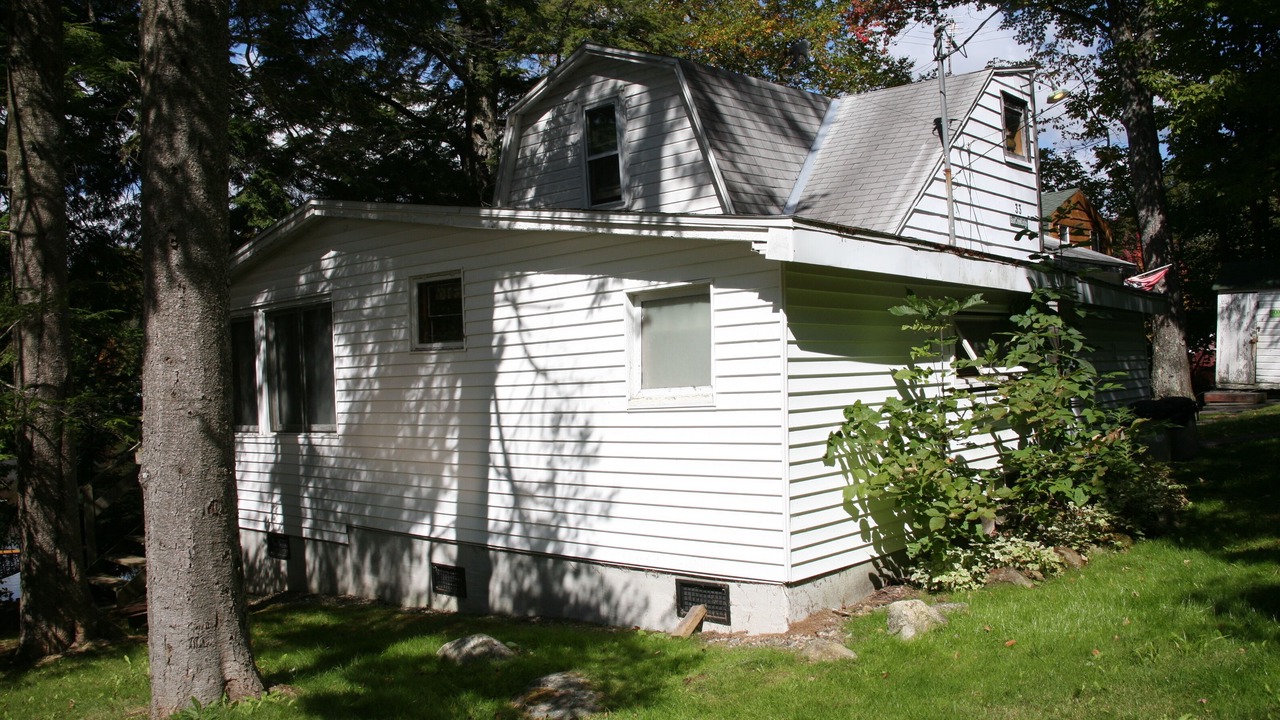 Photo of Outdoor in Lake Desolation