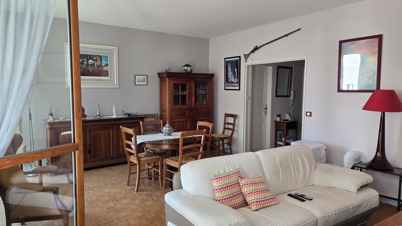 Photo of Livingroom in Maisons-Laffitte