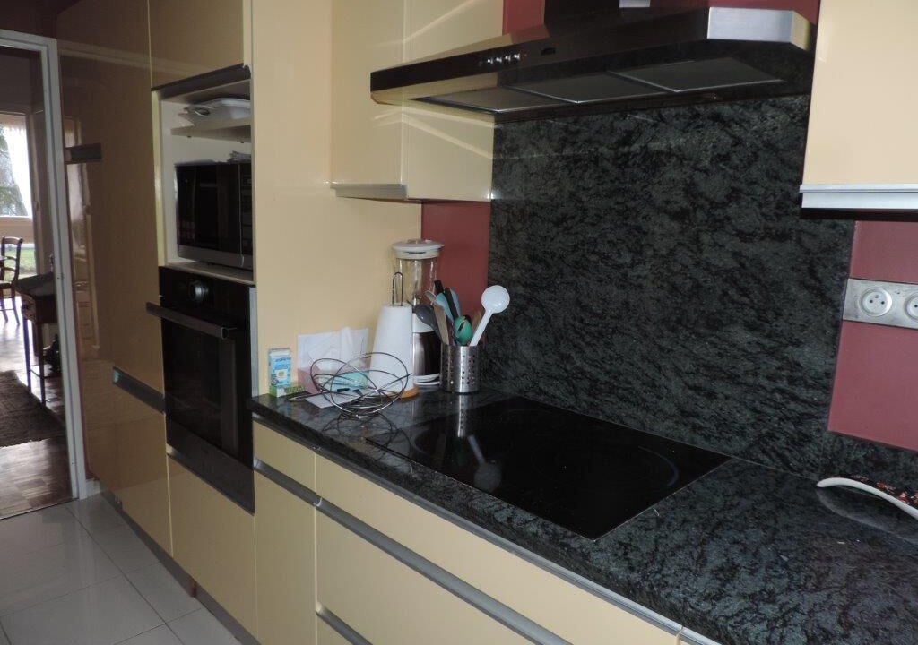 Photo of Kitchen in Maisons-Laffitte