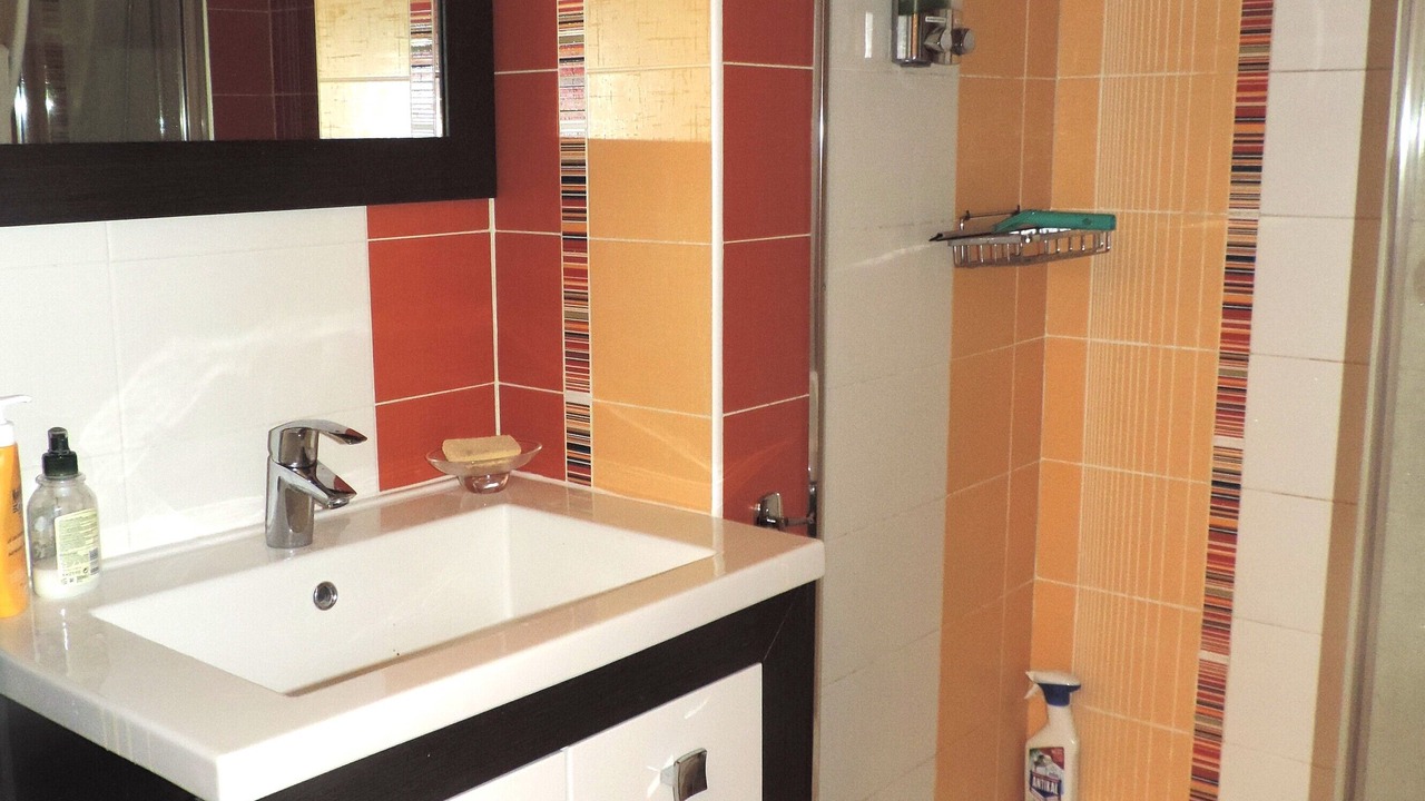 Photo of Bathroom in Maisons-Laffitte