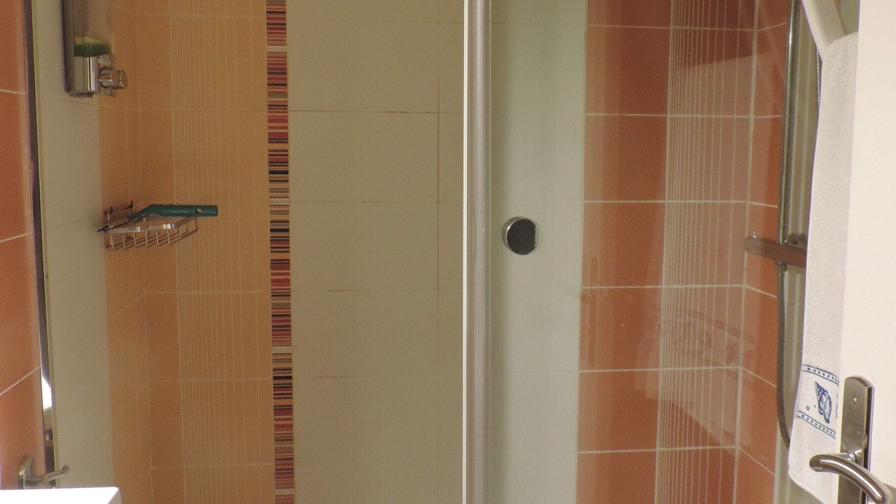 Photo of Bathroom in Maisons-Laffitte