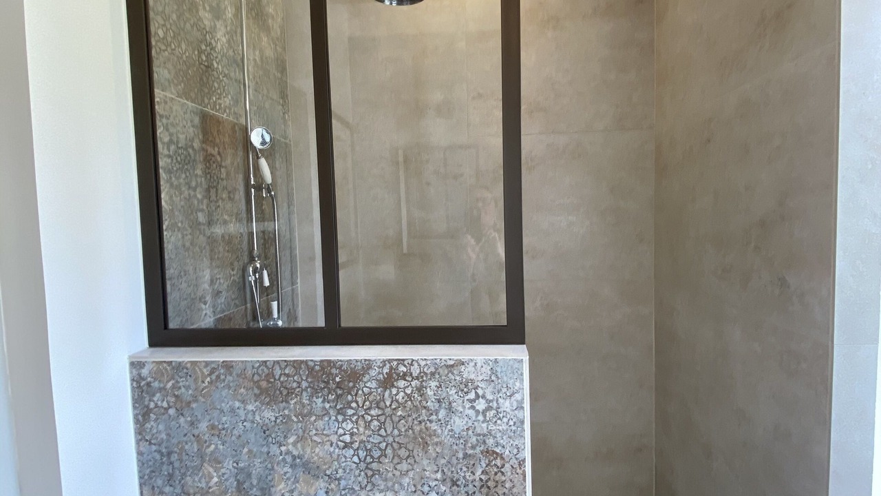 Photo of Bathroom in Courniou