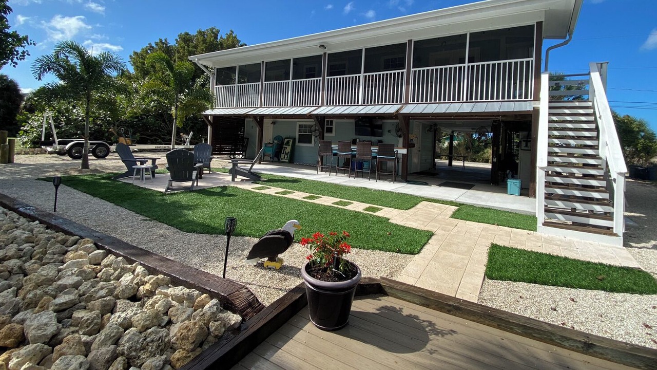 Photo of Patio Balcony in Bokeelia