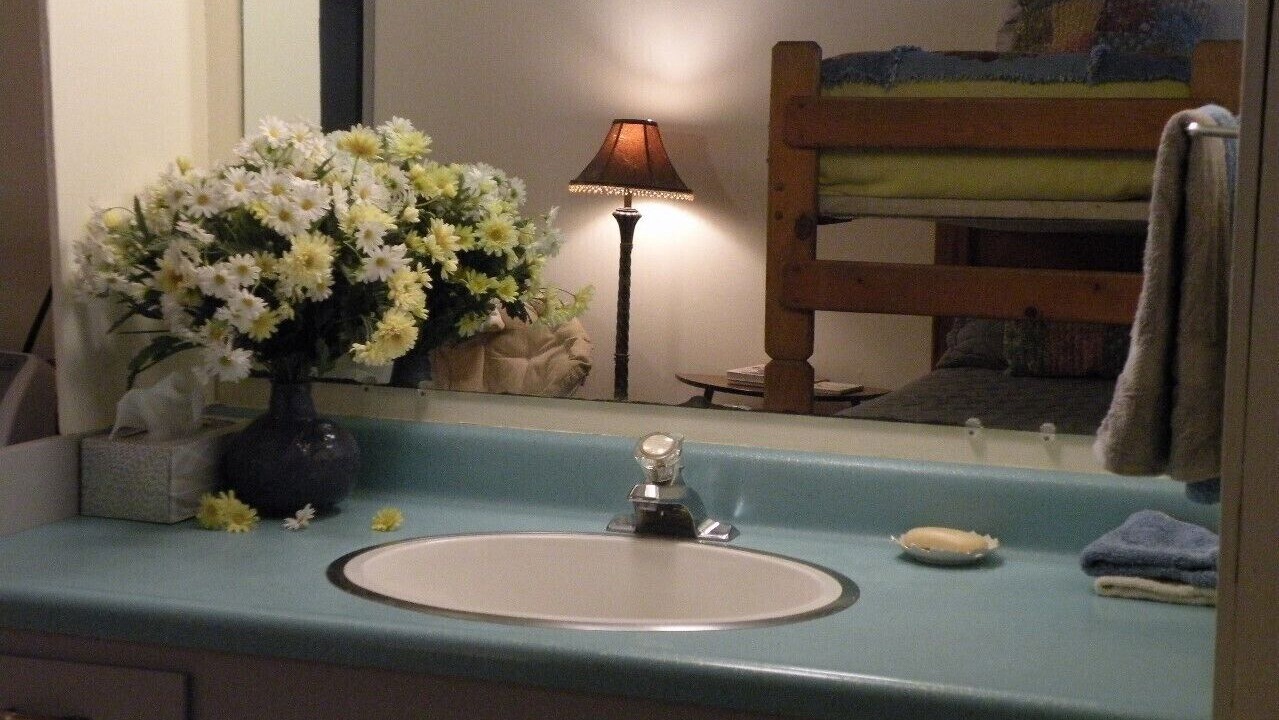 Photo of Bedroom in Ames Lake