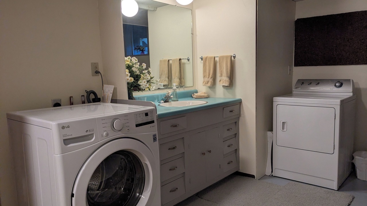 Photo of Bathroom in Ames Lake