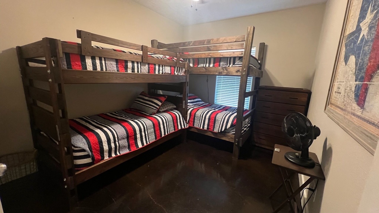 Photo of Bedroom in Brookeland