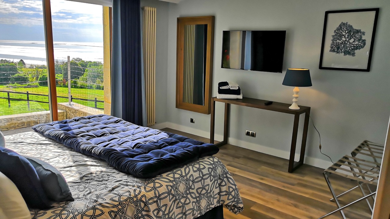 Photo of Bedroom in Honfleur