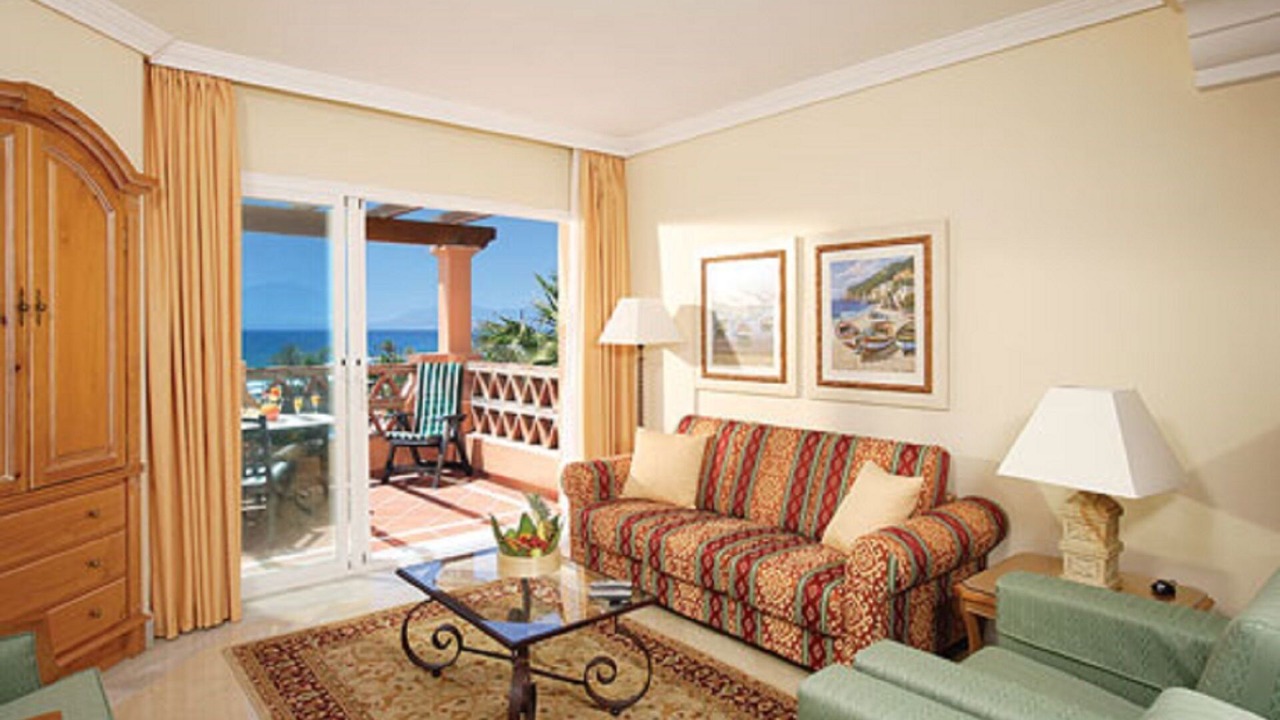 Photo of Livingroom in Nikki Beach