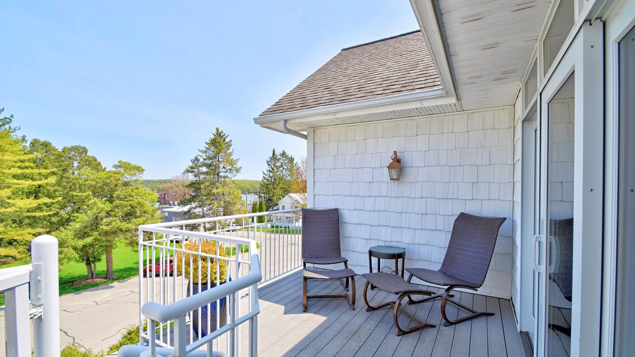 Photo of Patio Balcony in Fish Creek
