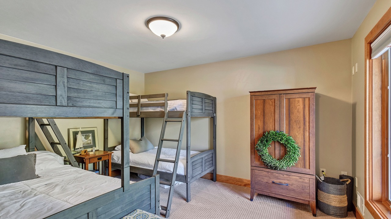 Photo of Bedroom in Fish Creek