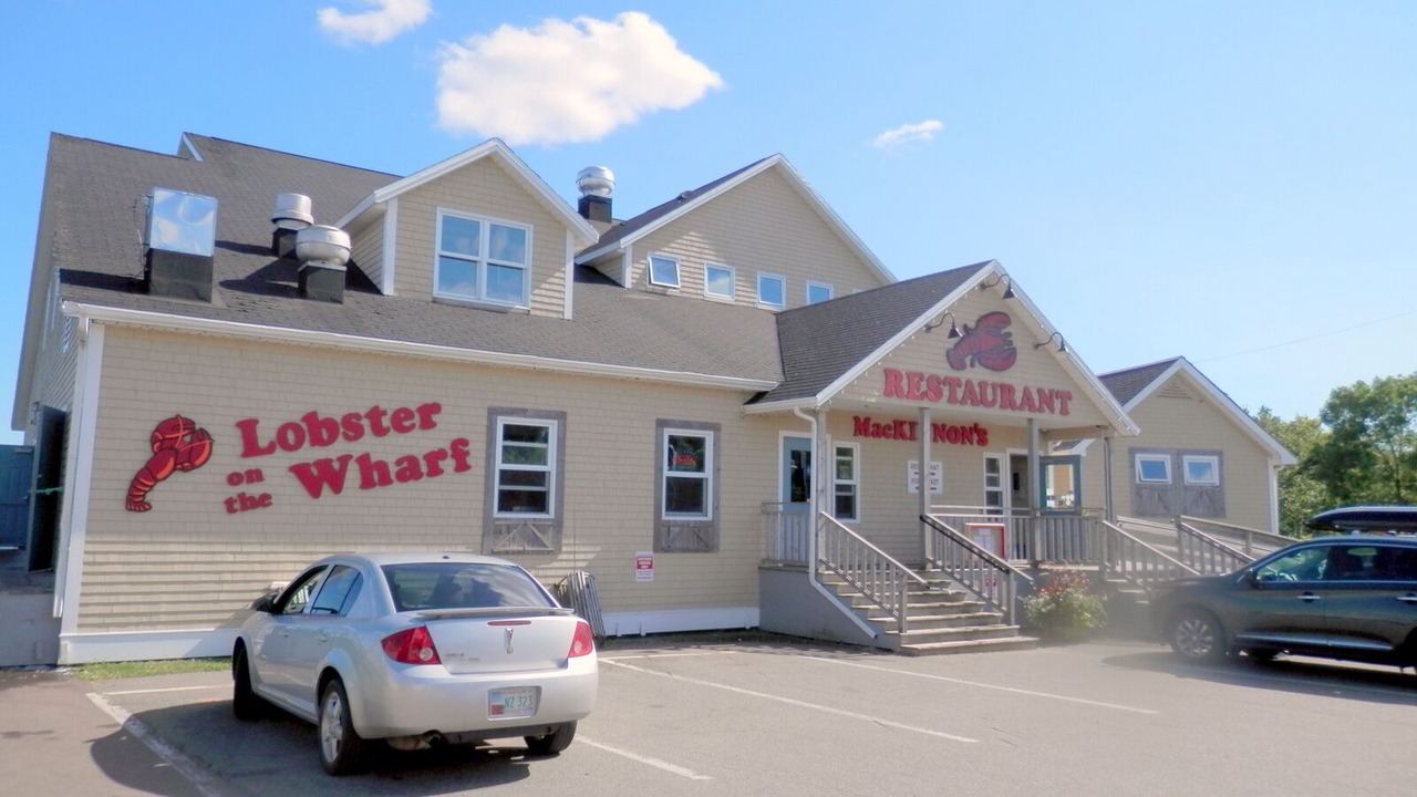Photo of Others in Queens Square