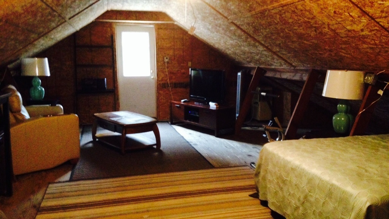 Photo of Bedroom in Pleasant Hill