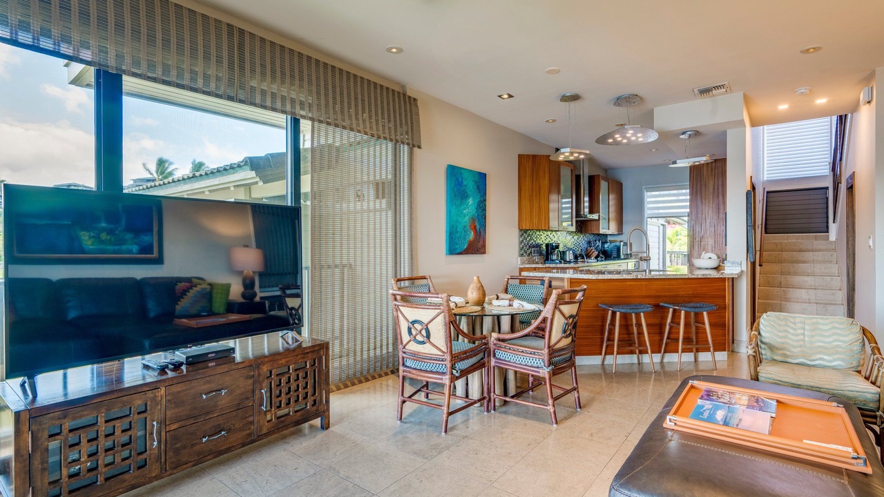 Photo of Livingroom in Napili