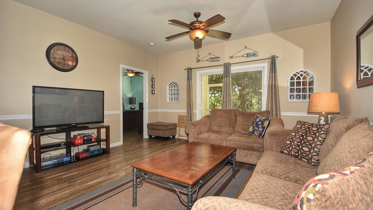 Photo of Livingroom in North Myrtle Beach