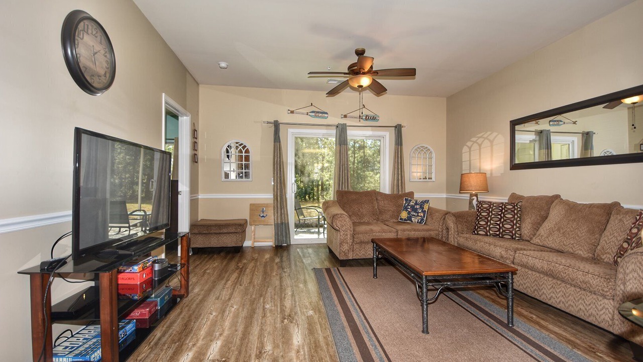 Photo of Livingroom in North Myrtle Beach
