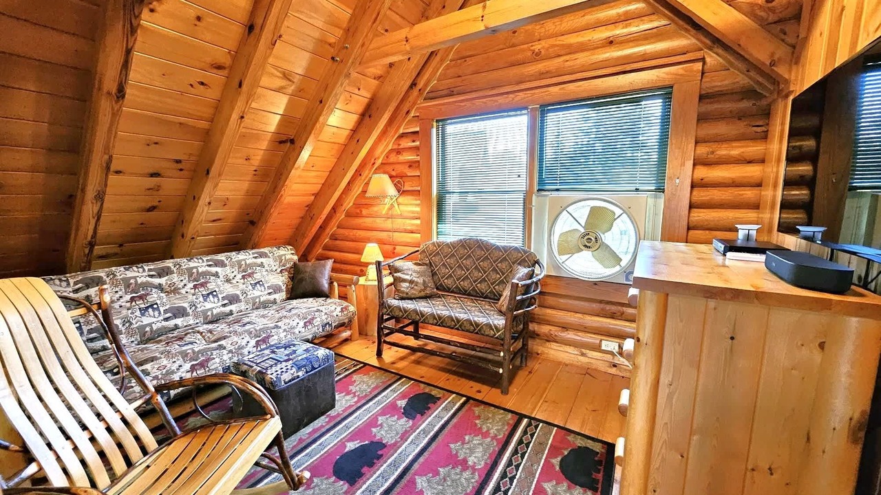 Photo of Livingroom in Cheboygan
