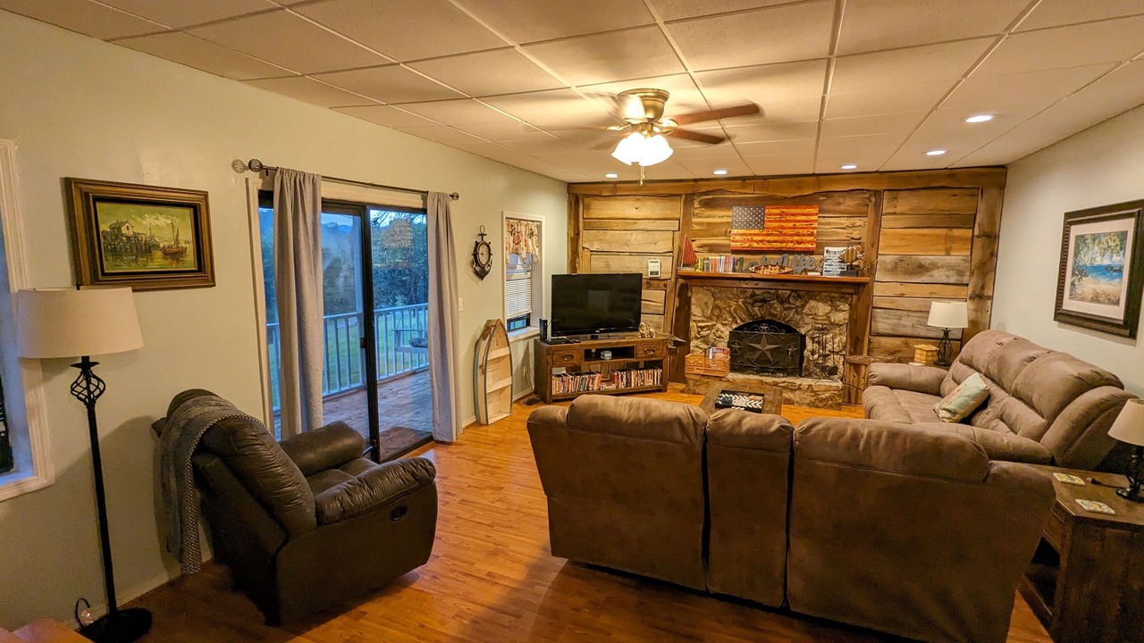 Photo of Livingroom in Gainesboro